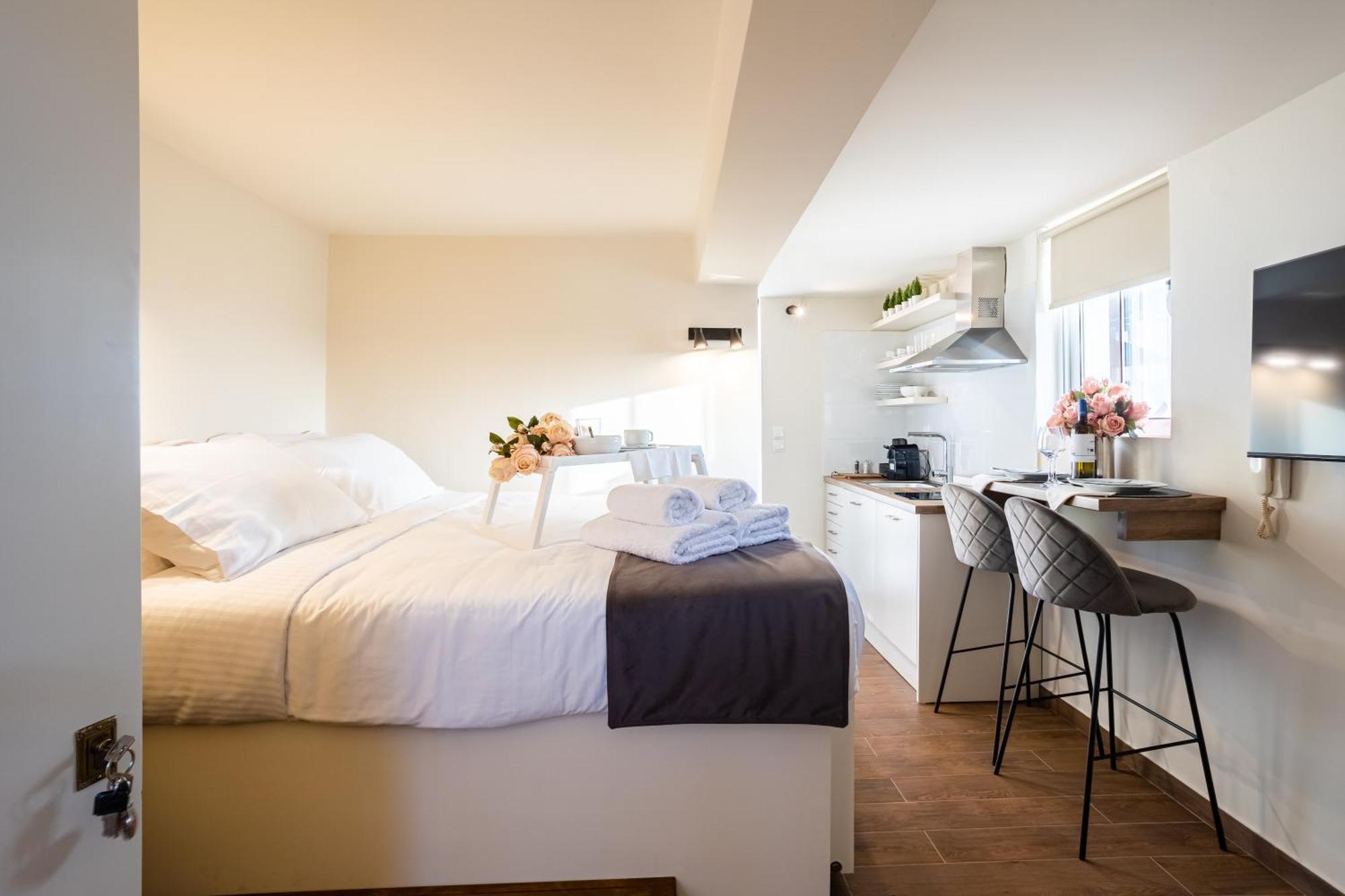 Villy'S Comfort Zone Apartments Kalamata Exterior foto