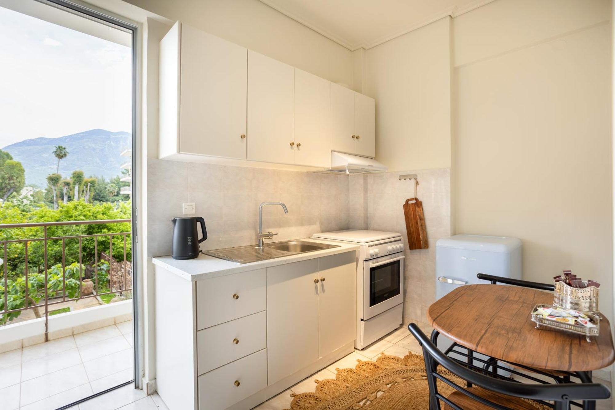Villy'S Comfort Zone Apartments Kalamata Exterior foto